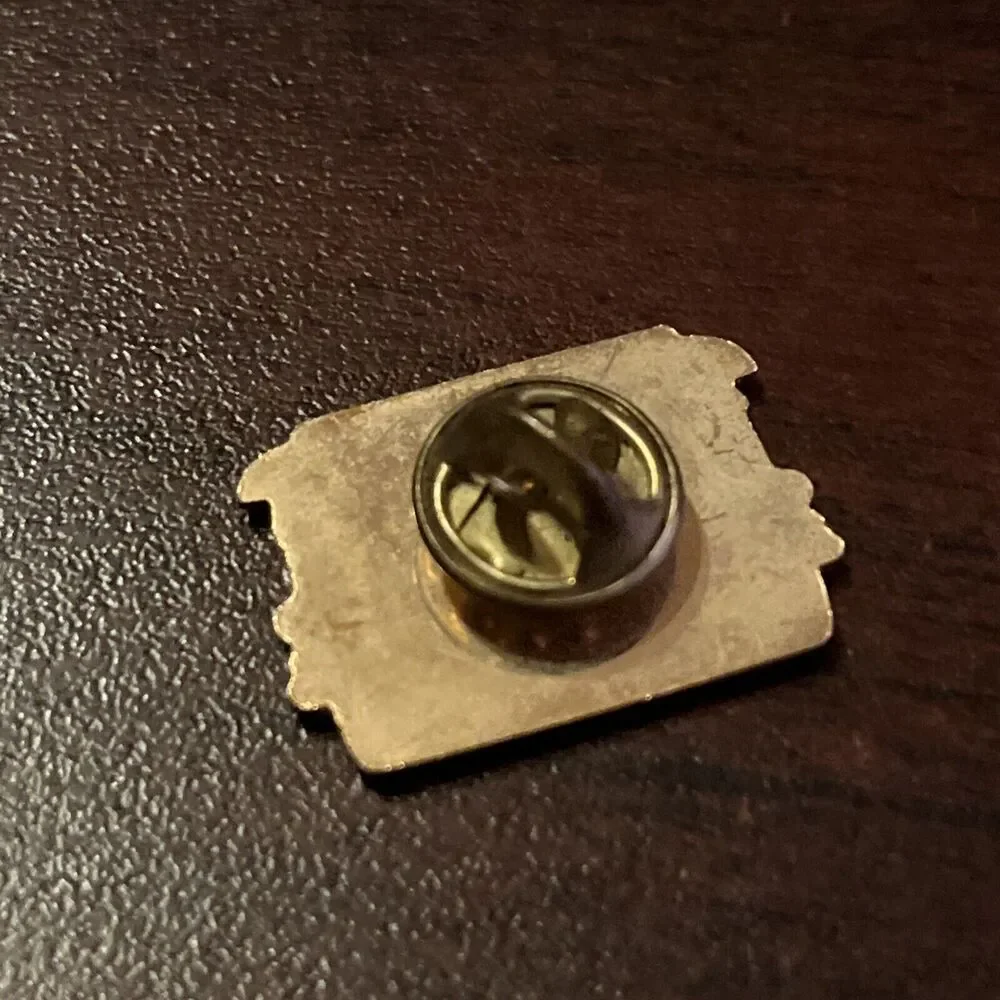 San Francisco California Cable Car Powell & Mason St. Lapel Hat‎ Pin